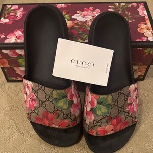 Gucci ebony multicolor slides